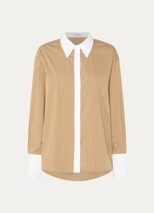 Sofie Schnoor Allisonsw oversized blouse met streepprint - voorkant beige