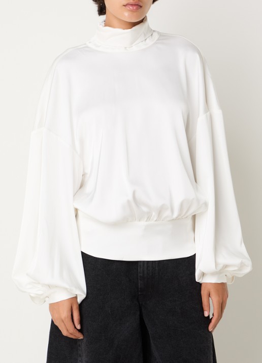 Sofie Schnoor Ambersw blouse met strikkraag - achterkant 2 gebroken wit