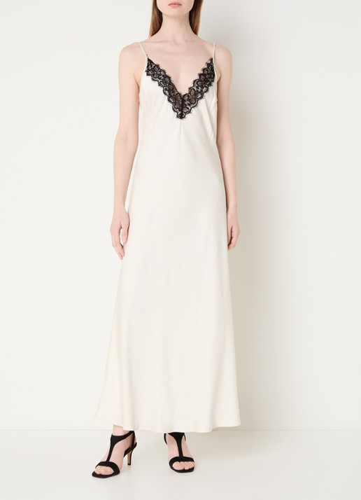 Sofie Schnoor Betts maxi jurk van satijn met kant - detail 4 gebroken wit