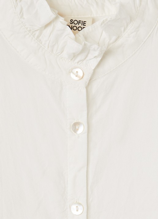 Sofie Schnoor Esma blouse met opstaande kraag - detail gebroken wit