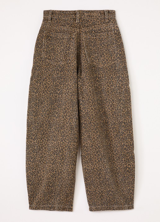 Sofie Schnoor Havana tapered jeans met steekzakken - voorkant 2 camel