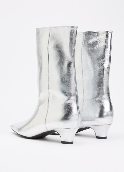 Sofie Schnoor Hella laars van leer met metallic finish  - achterkant 4 zilver