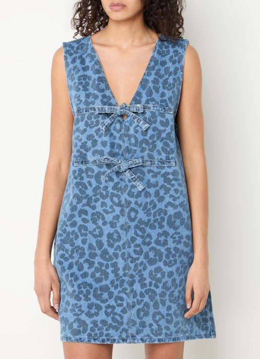 Sofie Schnoor Ingrid mini jurk van denim met panterprint - detail 2 indigo