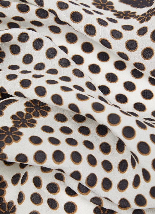 Sofie Schnoor Karen sjaal van zijde 65 x 125 cm  - detail 2 wit