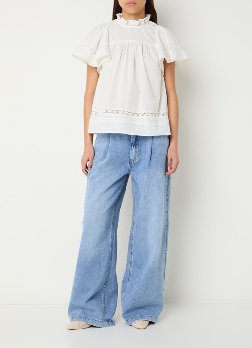 Sofie Schnoor lilou top met broderie - voorkant 2 wit