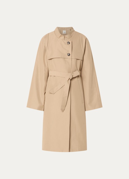 Sofie Schnoor Lizzy a-lijn trenchcoat met steekzakken met ceintuur - voorkant 2 camel