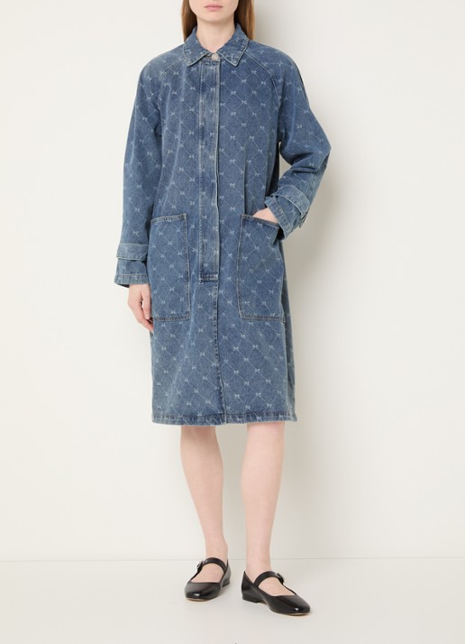 Sofie Schnoor Pippas spijkerjas met logoprint