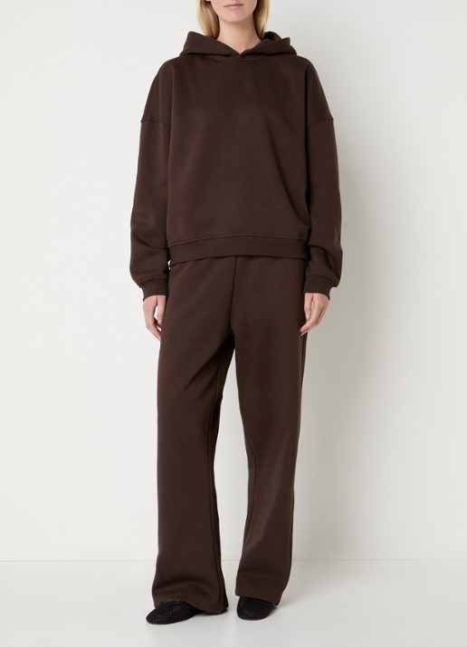 Sofie Schnoor Ranyaspo hoodie met siernaad - voorkant 4 donkerbruin