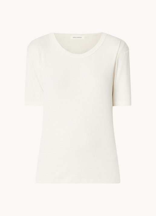 Sofie Schnoor T-shirt met ribstructuur  - voorkant gebroken wit