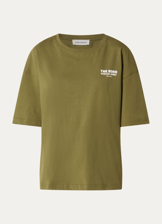 Sofie Schnoor Verasw T-shirt met front- en backprint - voorkant 2 mosgroen