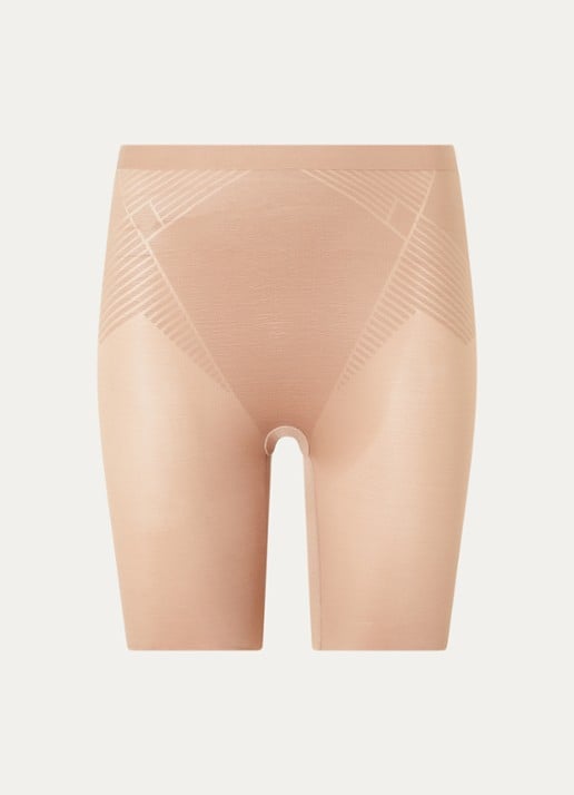 SPANX Invisible Midthigh corrigerende short met glanzende finish - voorkant 2 lichtbruin
