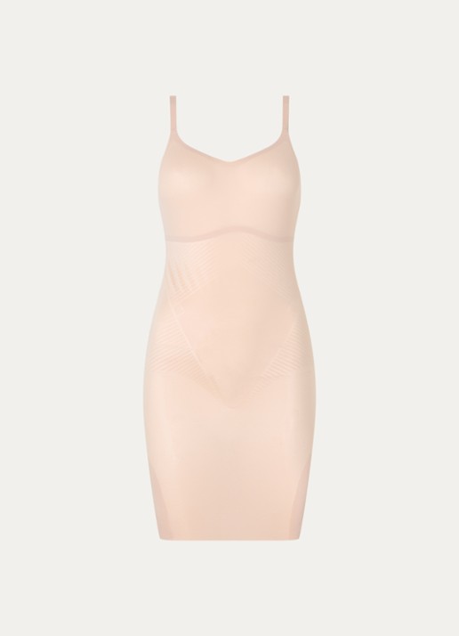 SPANX Naadloze corrigerende onderjurk - voorkant beige
