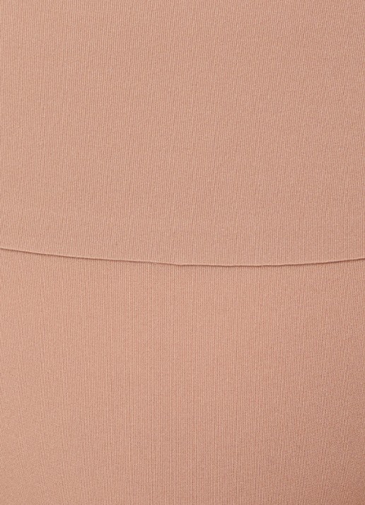 SPANX SPANXsupersmooth® Undie-tectable® naadloze corrigerende string - detail 4 zand
