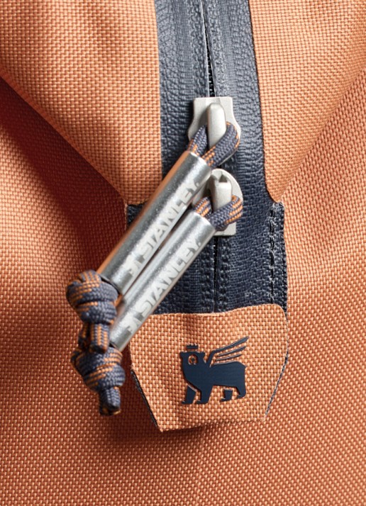 Stanley De All-Day Julienne Mini koeltas 7 liter - detail 2 oranjebruin