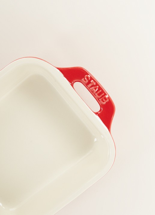 Staub Ovenschaal 14 cm - detail 3 steenrood