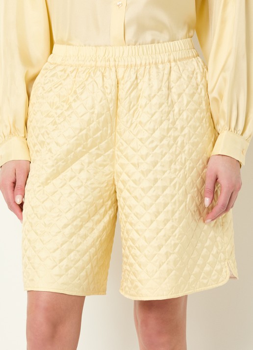 Stella Nova High waist wide fit korte broek van zijde met quilt patroon
