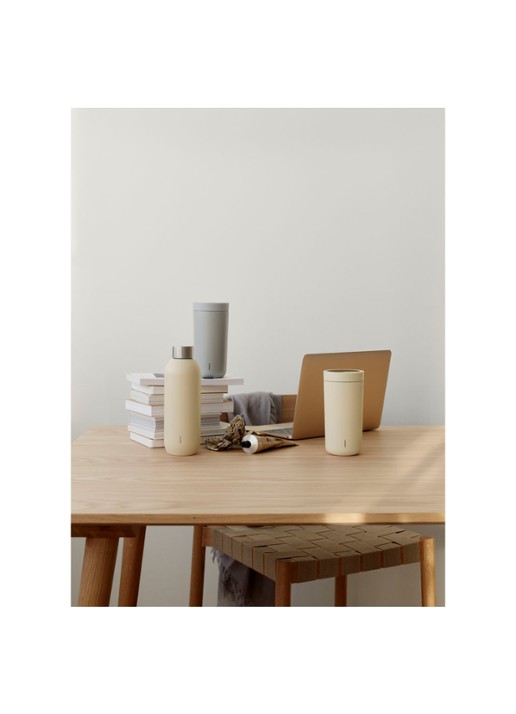 Stelton To go click thermosbeker 40 cl - detail vanilliegeel