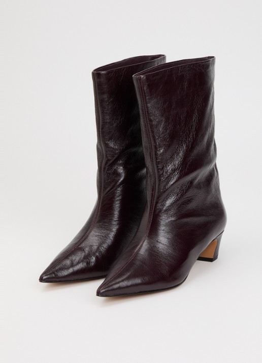 Steve Madden Lytton enkellaarsje van leer met lakfinish - detail bordeauxrood