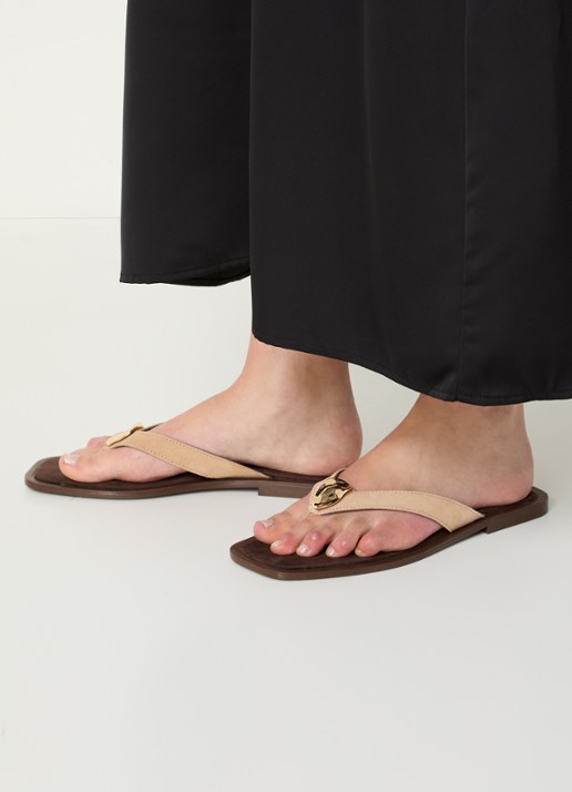 Steve Madden Meira slipper van suède - voorkant 6 lichtbruin