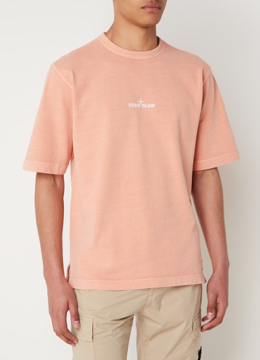 Stone Island 209T2 Closed fijngebreid T-shirt met logo - detail 4 perzikroze