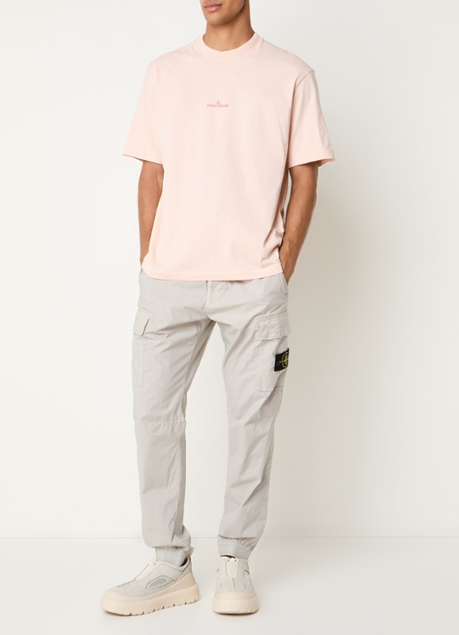 Stone Island 2100001 T-shirt met logo- en backprint - voorkant 5 lichtroze
