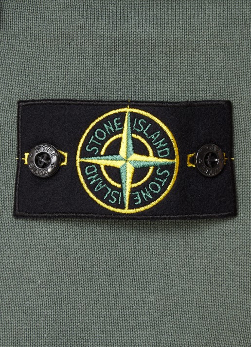 Stone Island 540B2 Fijngebreide trui met logo - detail 2 legergroen