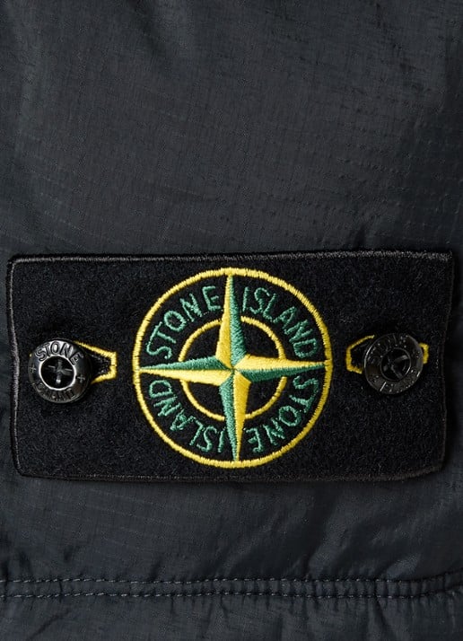 Stone Island G100004 Gewatteerde bodywarmer met donsvulling - detail 3 zwart