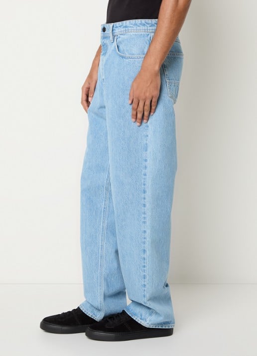 Stone Island J100006 Straight fit jeans met lichte wassing - detail 5 lichtblauw