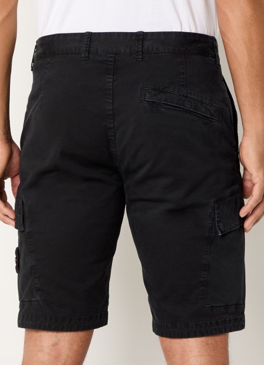 Stone Island S0004 straight fit korte broek met logo en steekzakken - achterkant zwart