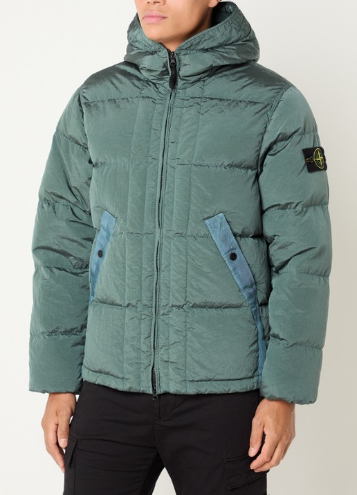 Stone Island S0019 puffer jack met capuchon en donsvulling - detail zeegroen