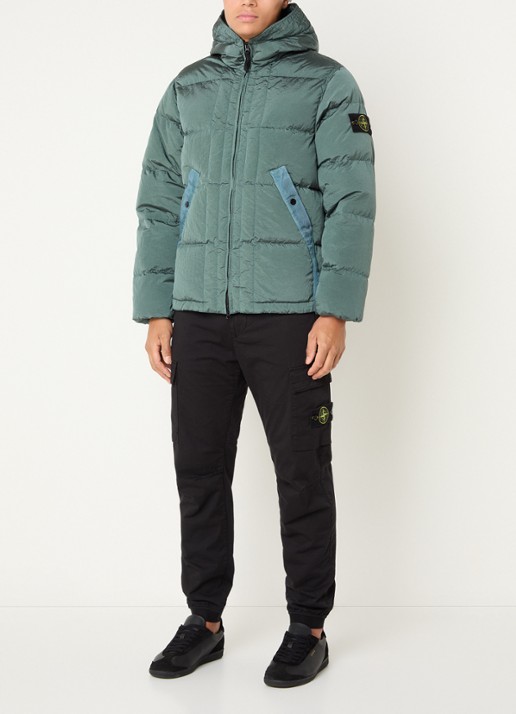 Stone Island S0019 puffer jack met capuchon en donsvulling - voorkant 6 zeegroen