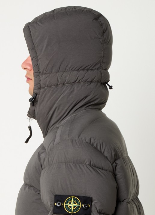 Stone Island S0028 puffer jack met donsvulling en logo - detail 2 antraciet