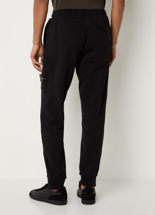 Stone Island S0051 tapered fit joggingbroek met steekzakken - achterkant zwart
