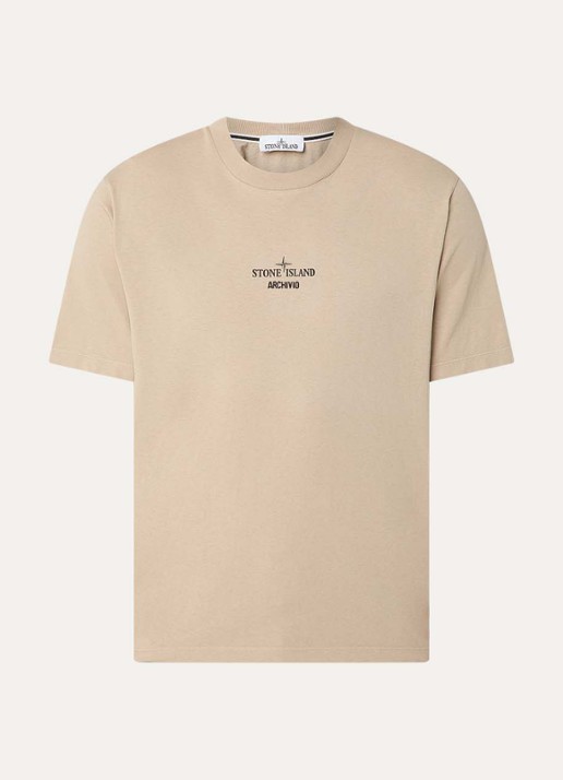 Stone Island S0091 Archivio T-shirt met logo- en backprint - voorkant 4 beige