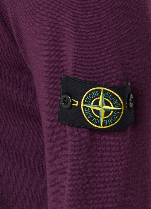 Stone Island S00C4 fijngebreide pullover van scheerwol met logoborduring - detail 2 aubergine