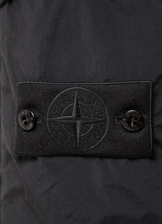 Stone Island S00F6 loose fit cargobroek met steekzakken - detail 5 zwart