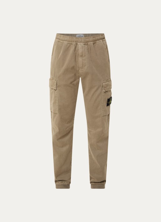 Stone Island S00L1 tapered fit cargobroek met steekzakken en logo - voorkant 5 mosgroen
