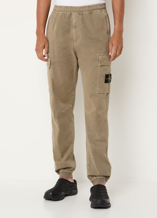 Stone Island S00L1 tapered fit cargobroek met steekzakken en logo