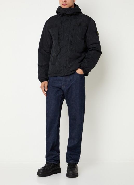 Stone Island S0405 jack met capuchon en logo - voorkant 2 zwart