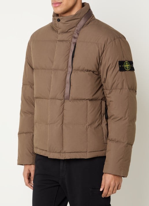 Stone Island S0462 jack met donsvulling en steekzakken