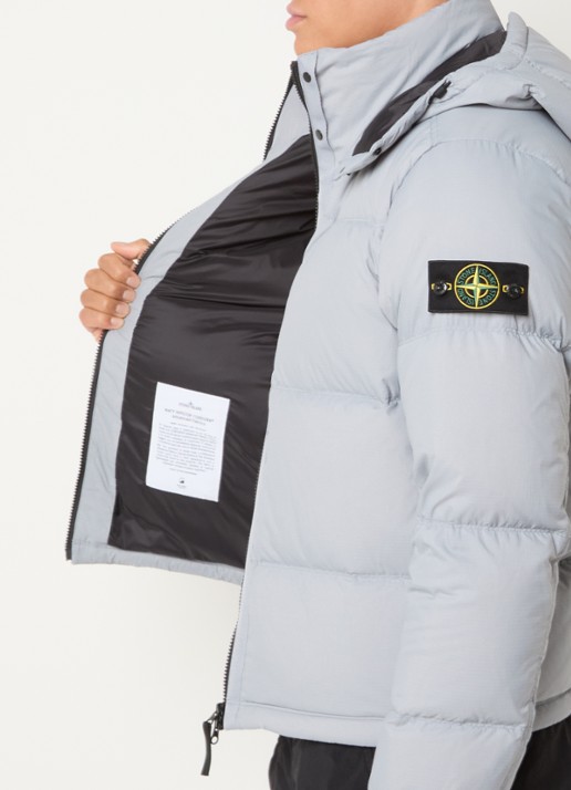 Stone Island S0483 puffer jack met donsvulling en afneembare capuchon - detail 5 lichtgrijs