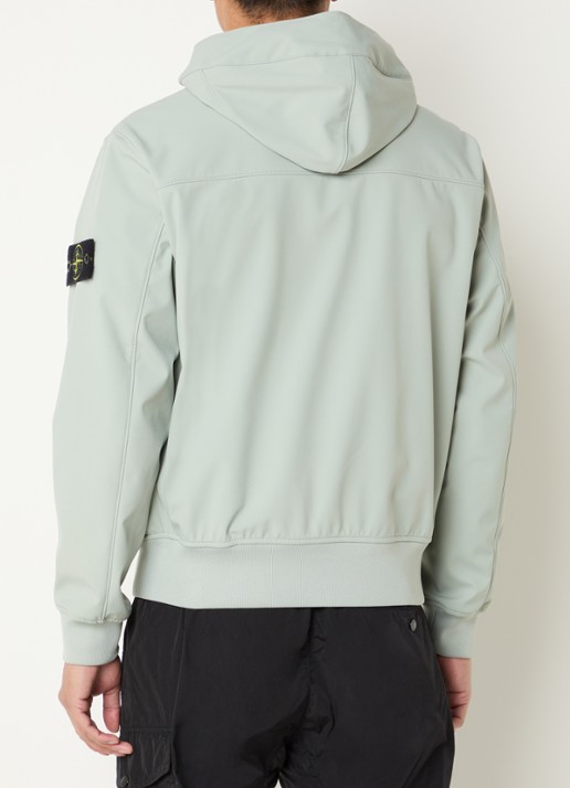 Stone Island S0A22 jack met capuchon en logo - achterkant lindegroen