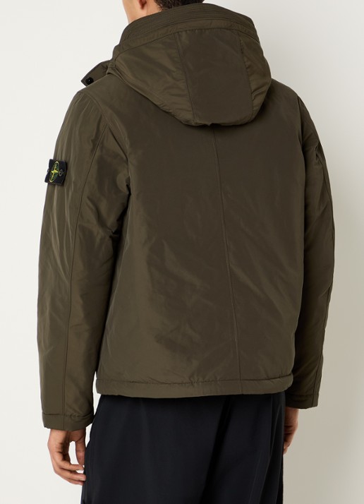 Stone Island S0A26 gewatteerde parka met capuchon en steekzakken - achterkant bronsgroen