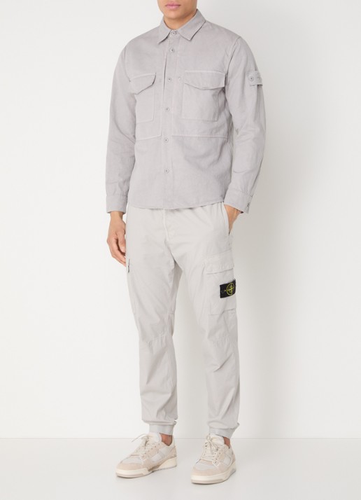 Stone Island S0F36 overshirt met borstzakken en logo - voorkant 5 grijs