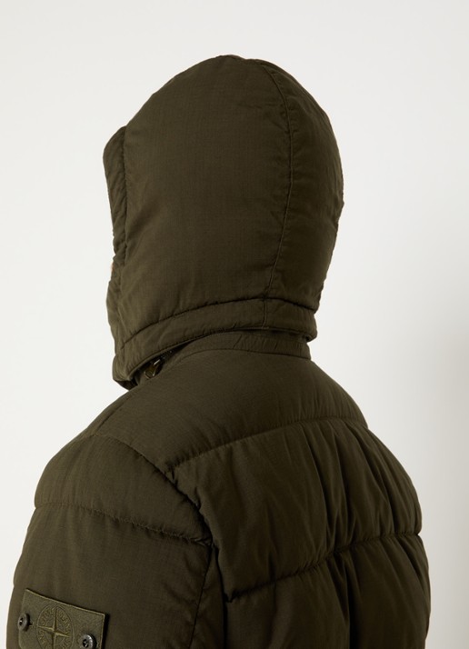 Stone Island S0F52 puffer jack van scheerwol met donsvulling en afneembare capuchon - detail 2 legergroen