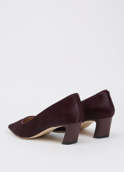Stuart Weitzman Stassi 50 pump van ponyhair - achterkant 5 lichtpaars