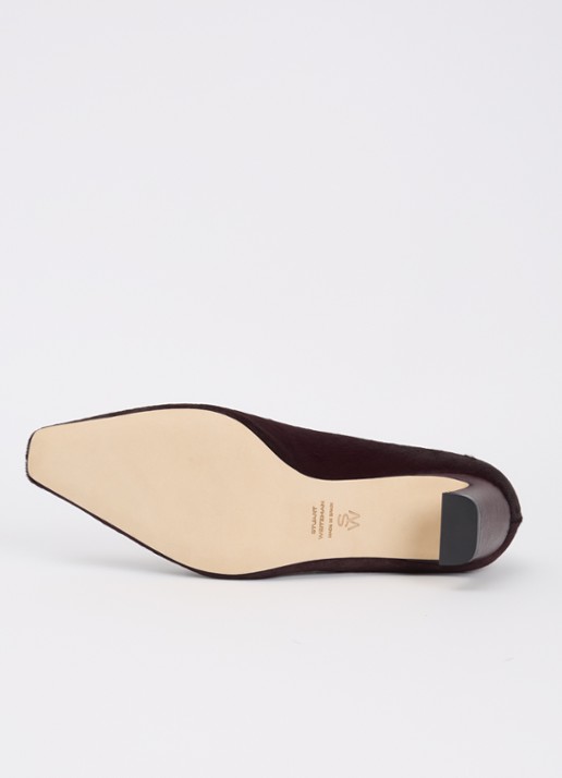 Stuart Weitzman Stassi 50 pump van ponyhair - detail 4 lichtpaars