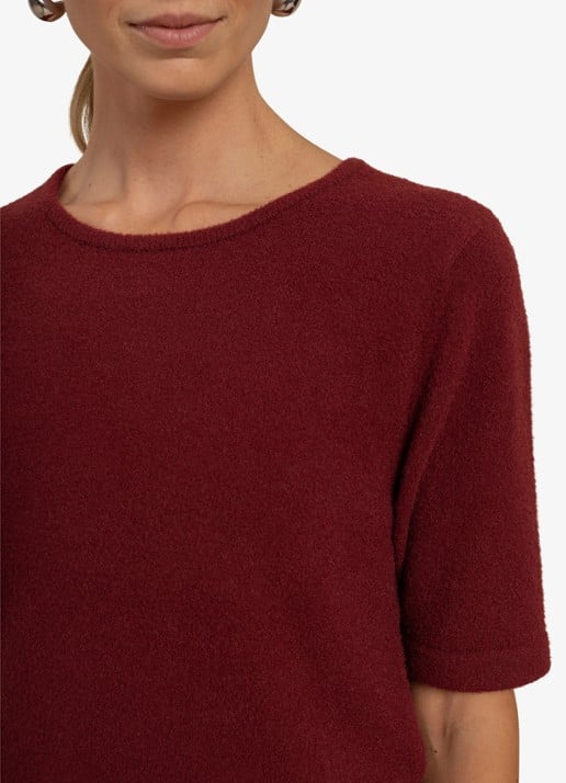Studio Anneloes Felica fijngebreide pullover - detail 3 bordeauxrood