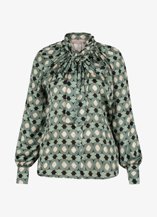 Studio Anneloes Lorina blouse met grafisch patroon en sjaalkraag - voorkant groen