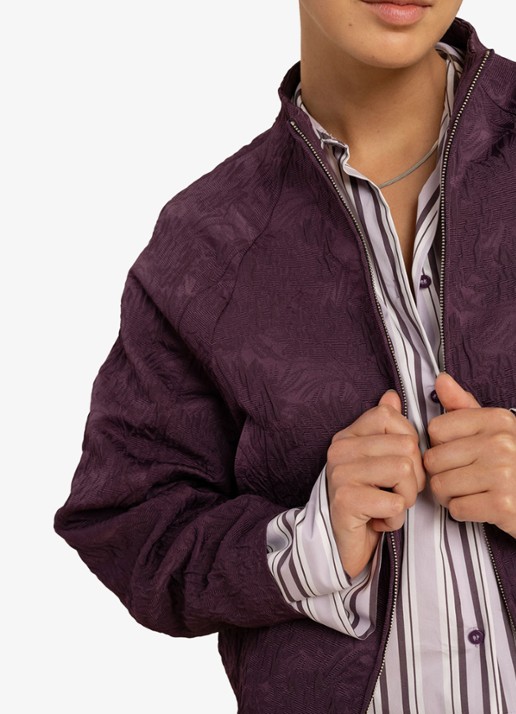 Studio Anneloes Mels bomber jacket - detail 5 aubergine